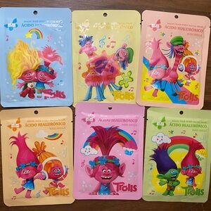 Trolls Vibrant Yellow and Pink Toy Set